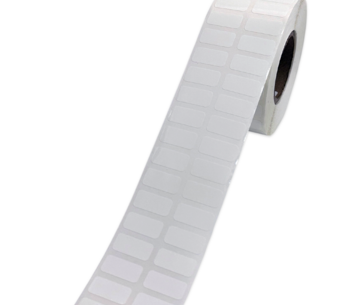Этикетка Маркерпром LAB-T-20x10-101-2-5(40) белый полиэстер глянцевый с усил. клеем, 20х10 мм, в рулоне 5000 шт., втулка 40 мм (совместима с NPP-20x10) mpr02190